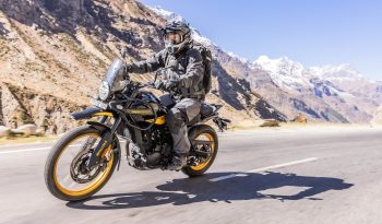 himalayan450-1.Dv2EuA0K.jpg